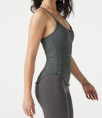 Caraco décontracté Halara UltraSculpt™ jacquard rayé avec dos ajouré, ourlet arrondi et coussinets amovibles