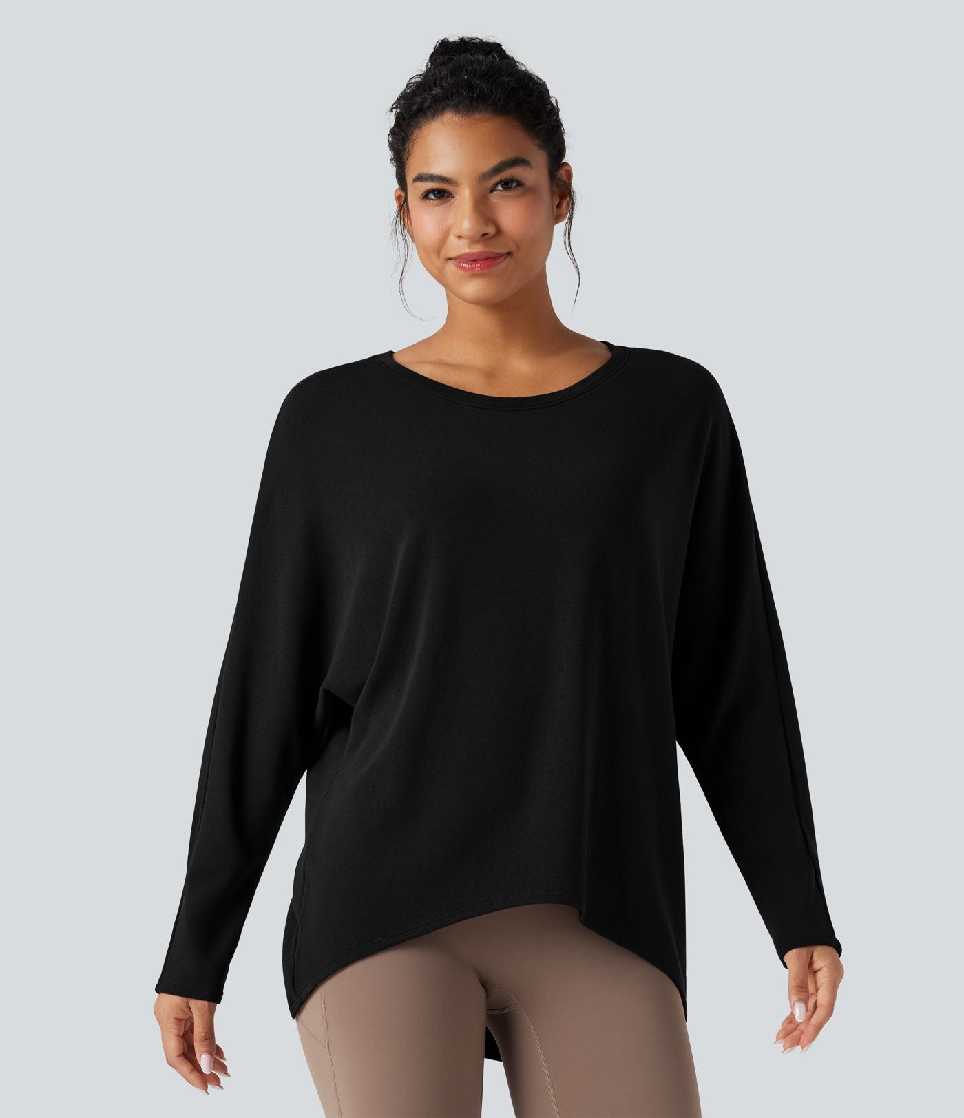 Top thermique oversize col échancré manches longues ourlet asymétrique