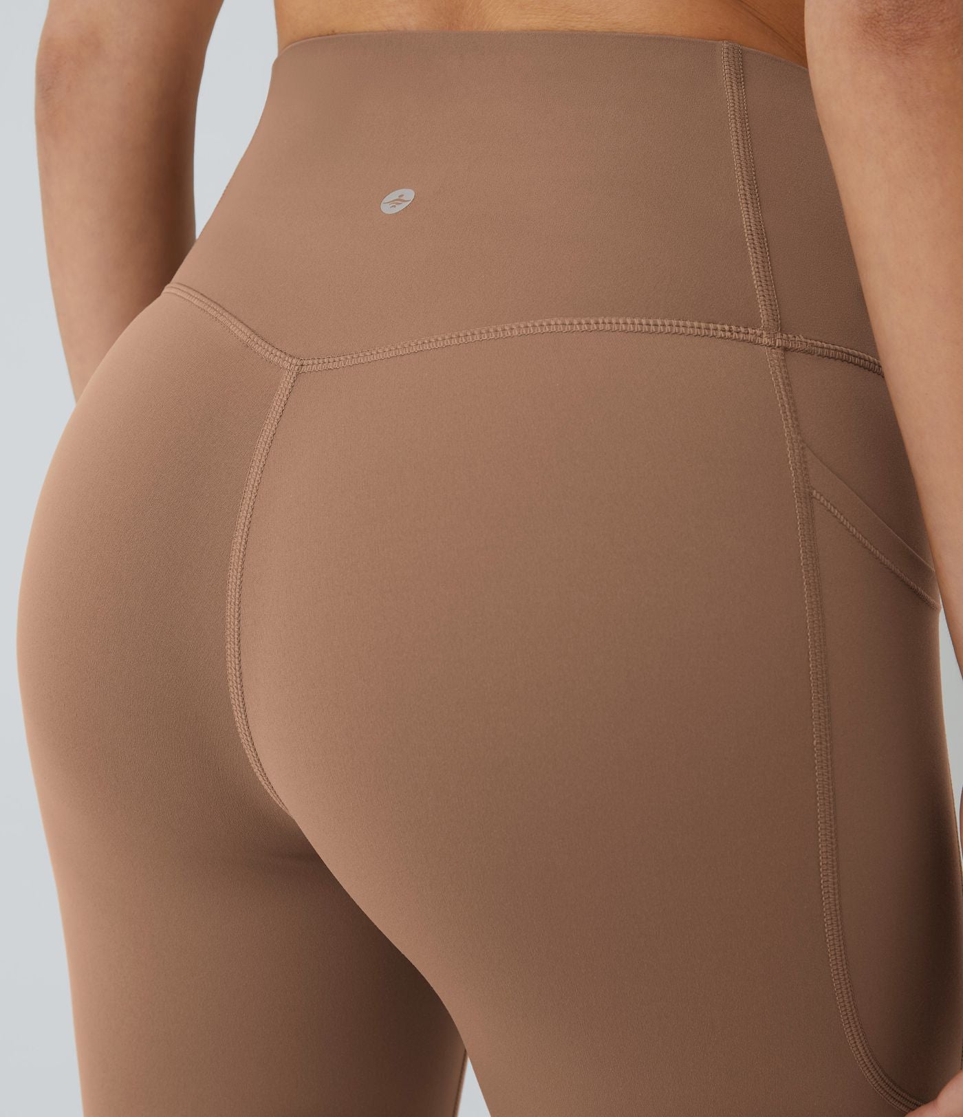 Legging d'entraînement gainant taille haute avec poches Halara UltraSculpt™