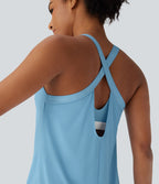 Débardeur yoga dos nu col U avec bretelles croisées, ourlet arrondi et effet frais InstantCool, protection solaire UPF50+