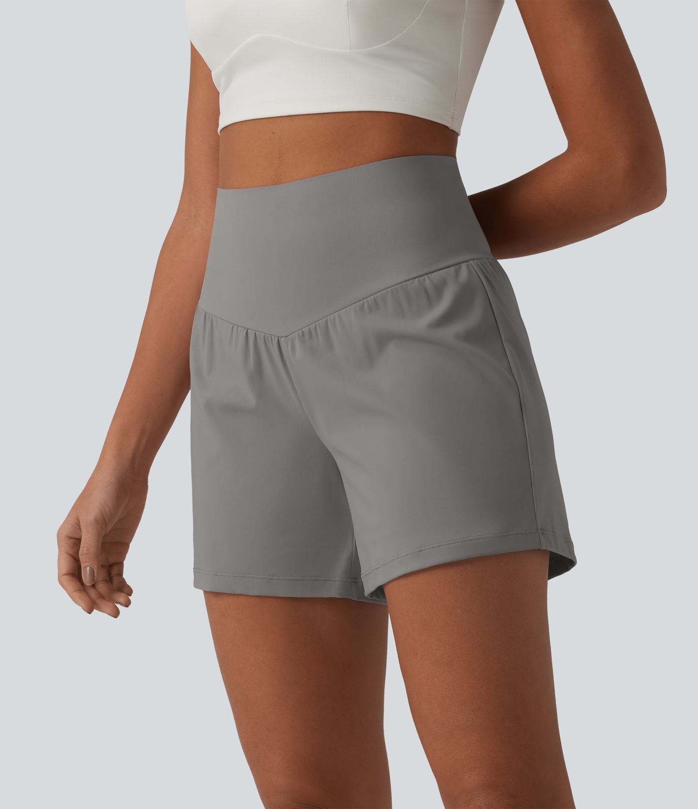 Short de yoga SoftlyZero™ Airy 2-en-1 gainant taille très haute à effet frais InstantCool avec poches, 12,5 cm
