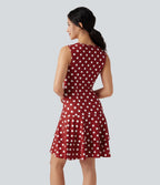 Robe mini casual à pois col rond sans manches ourlet à volants superposés