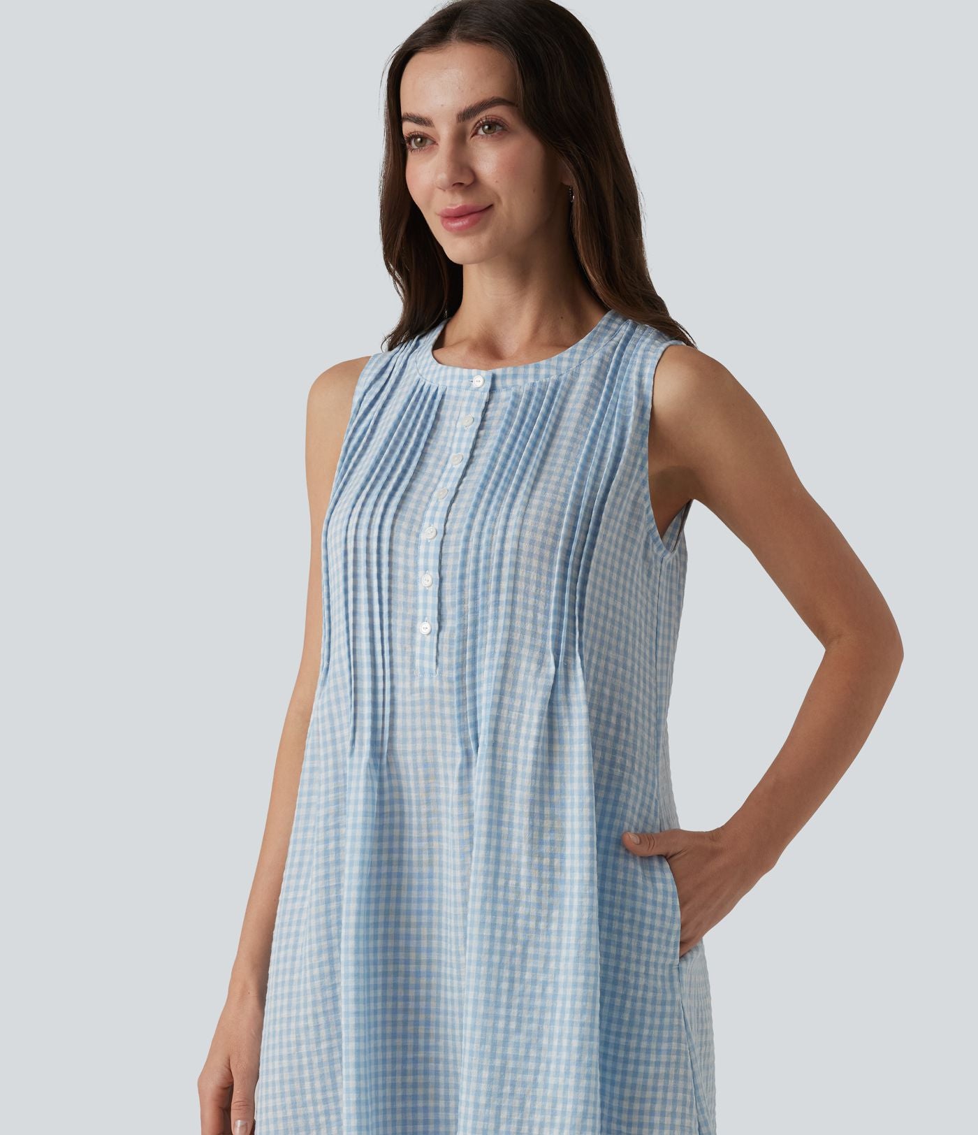 Robe courte sans manches col rond à carreaux aspect lin avec poches