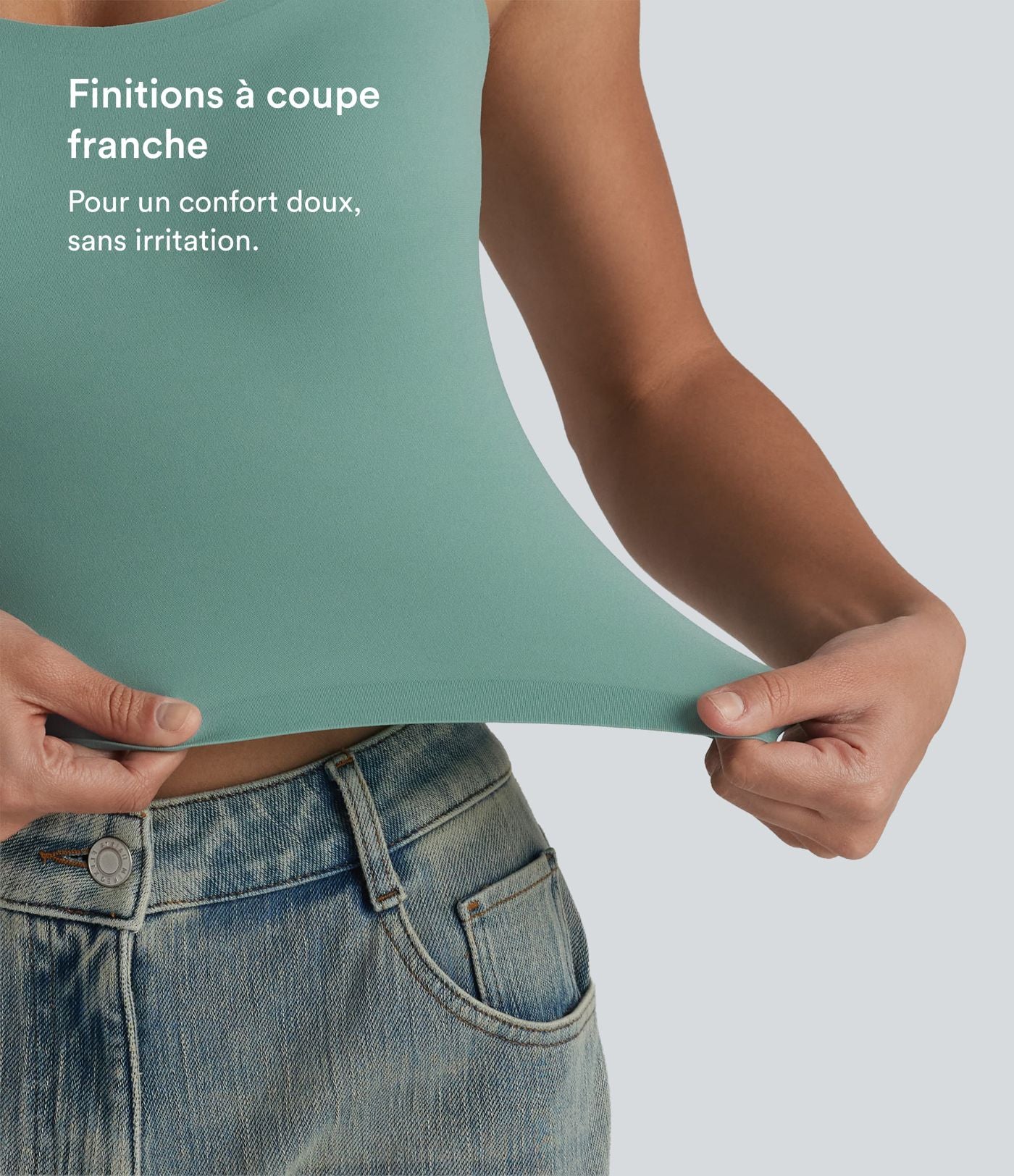 Crop top casual col U avec brassière intégrée — Bonnets B-E