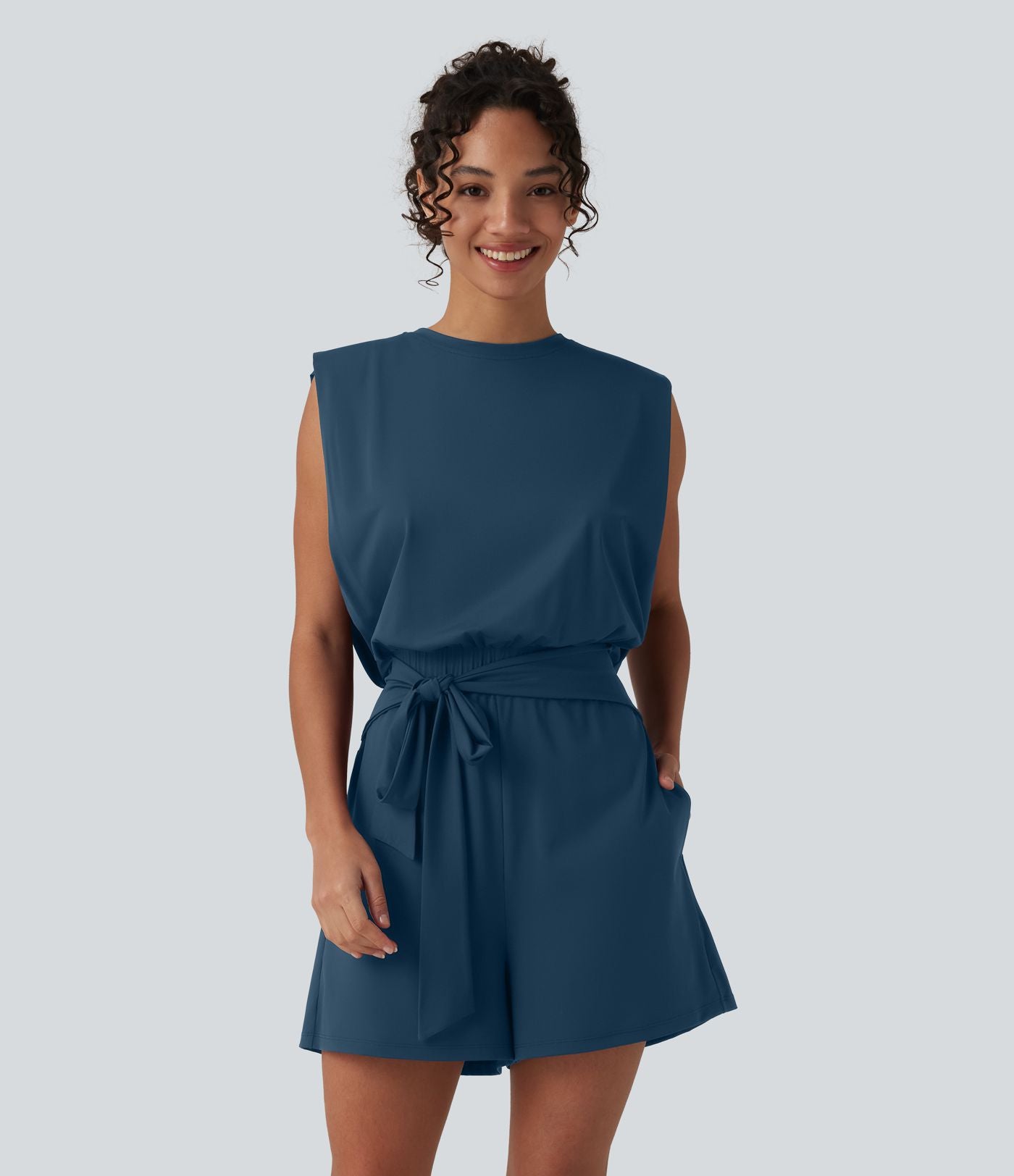 Combishort décontracté col rond sans manches effet frais InstantCool avec nœud frontal et poches, accès facile Easy Peasy, protection solaire UPF50+