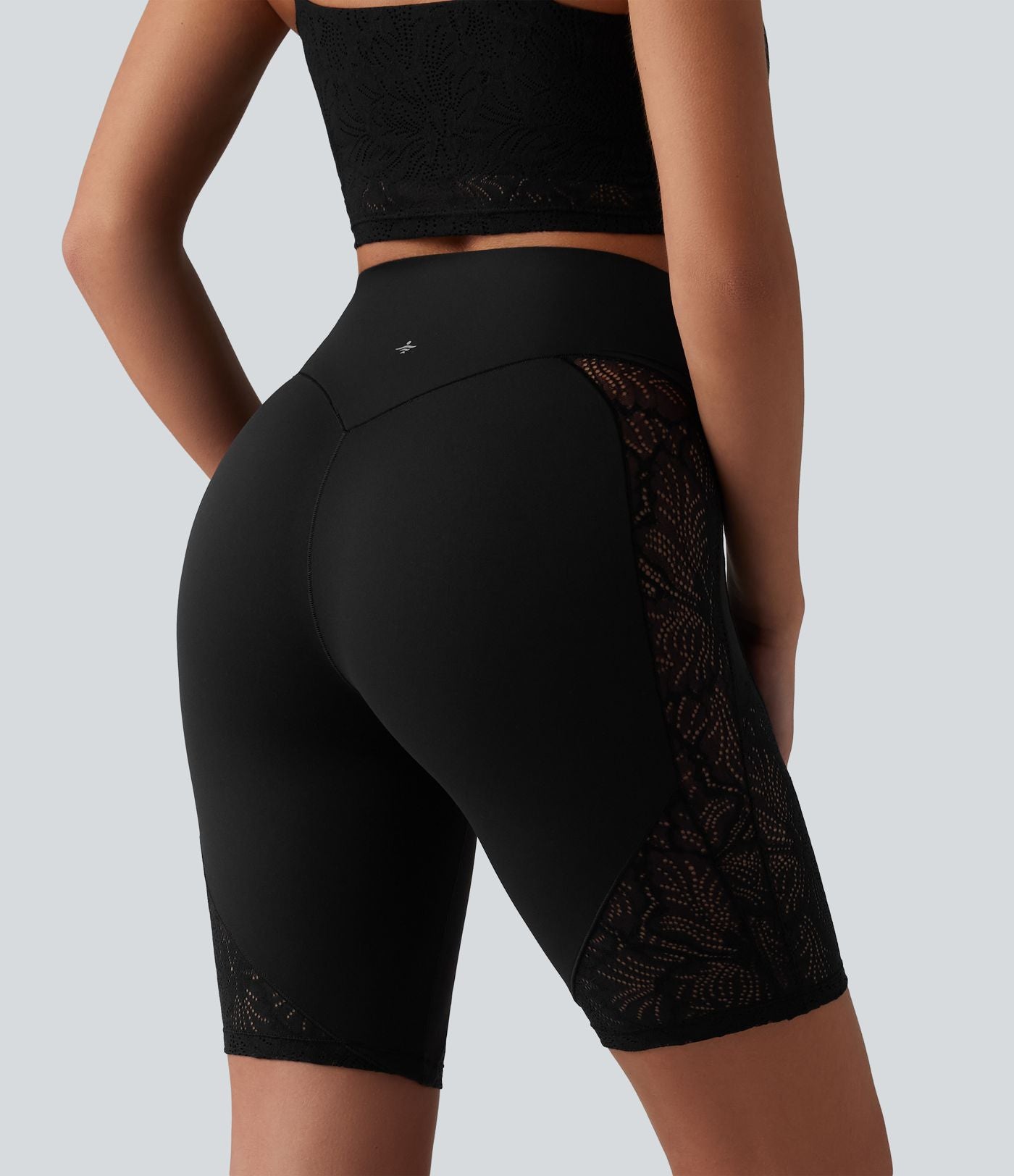 Short cycliste de yoga Halara UltraSculpt™ taille haute, gainant, en dentelle contrastée, 23 cm, avec poche