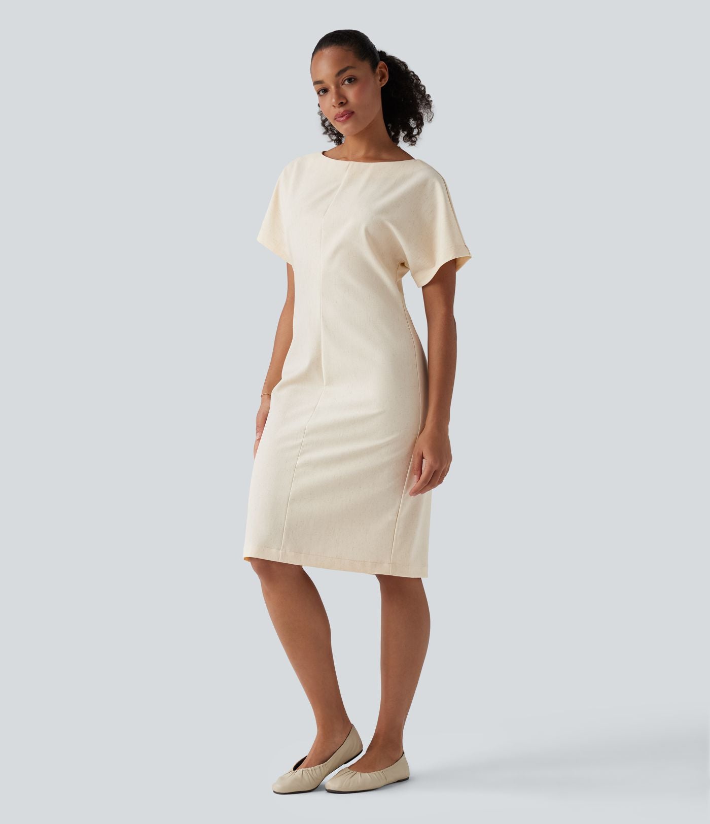 Robe mi-longue de travail col bateau manches courtes mélange lin