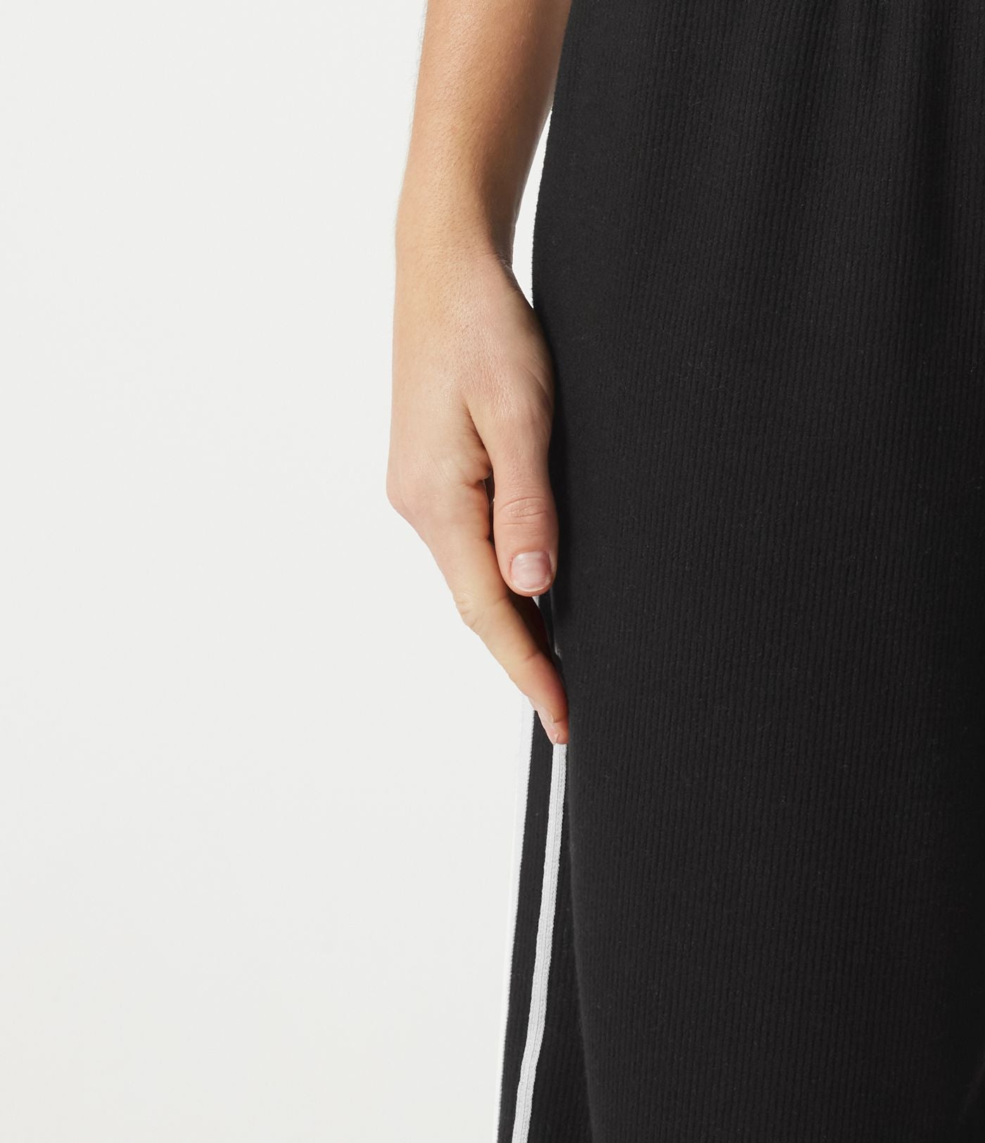 Pantalon baggy côtelé taille haute gainant avec cordon ajustable, bandes latérales et poches