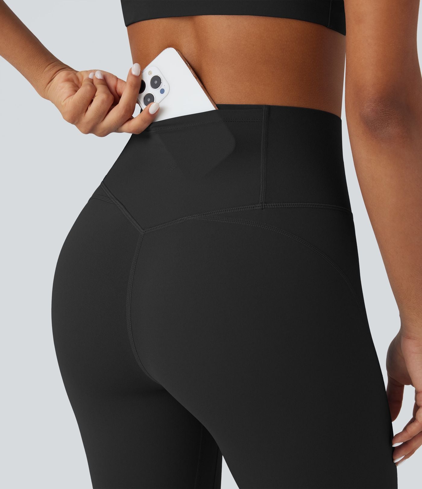Legging d'entraînement gainant taille haute avec poches Halara UltraSculpt™