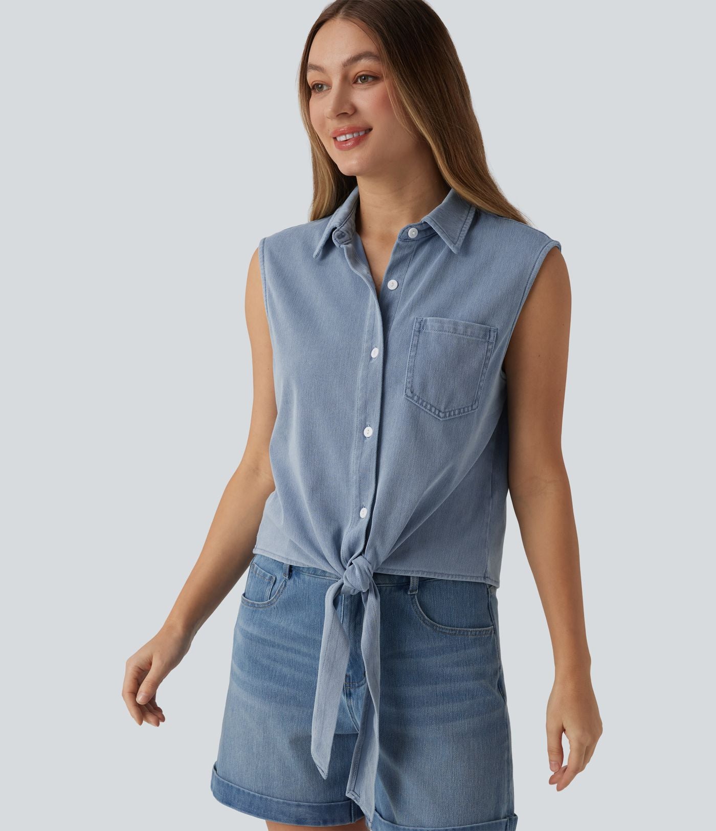 Halara Flex™ Chemise décontractée en denim sans manches à nouer sur le devant avec poche