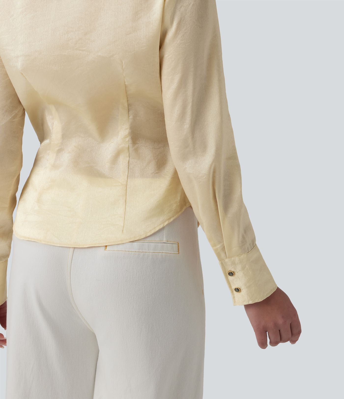 Chemise décontractée ajustée col V manches longues ourlet arrondi