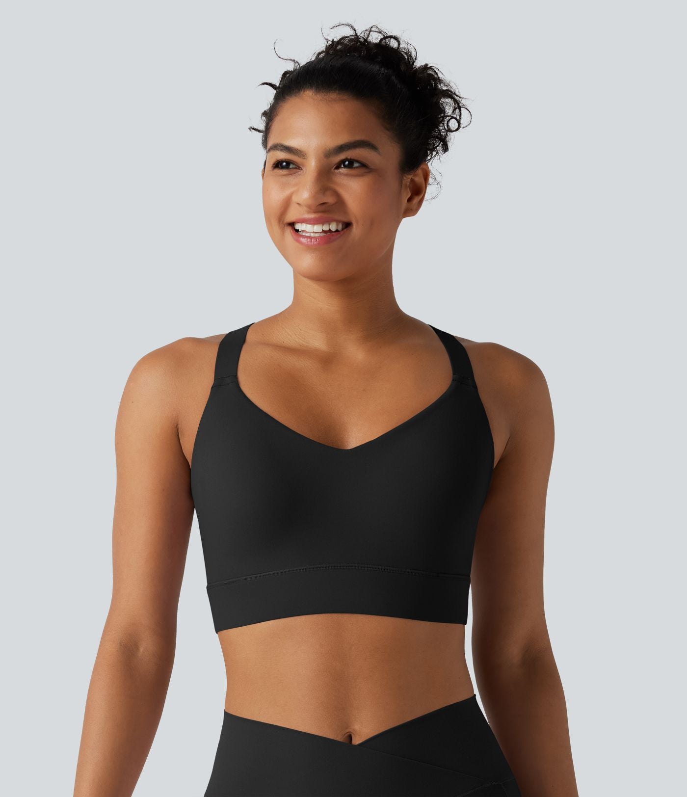 Haut brassière de sport Halara UltraSculpt™ maintien moyen col V, dos nu, bretelles croisées, coussinets amovibles, bonnets E à G