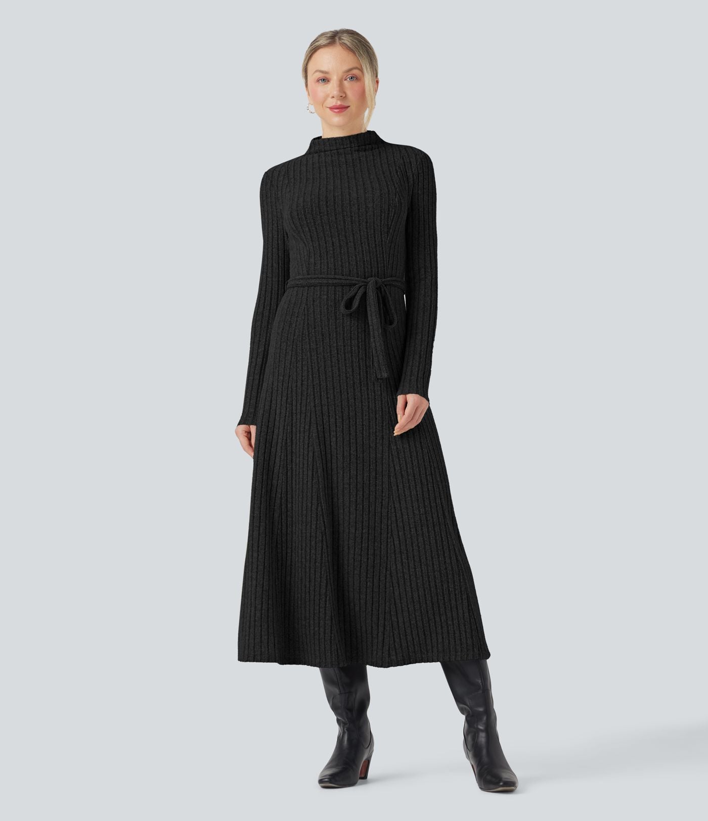 Robe longue côtelée col montant ceinturée manches longues