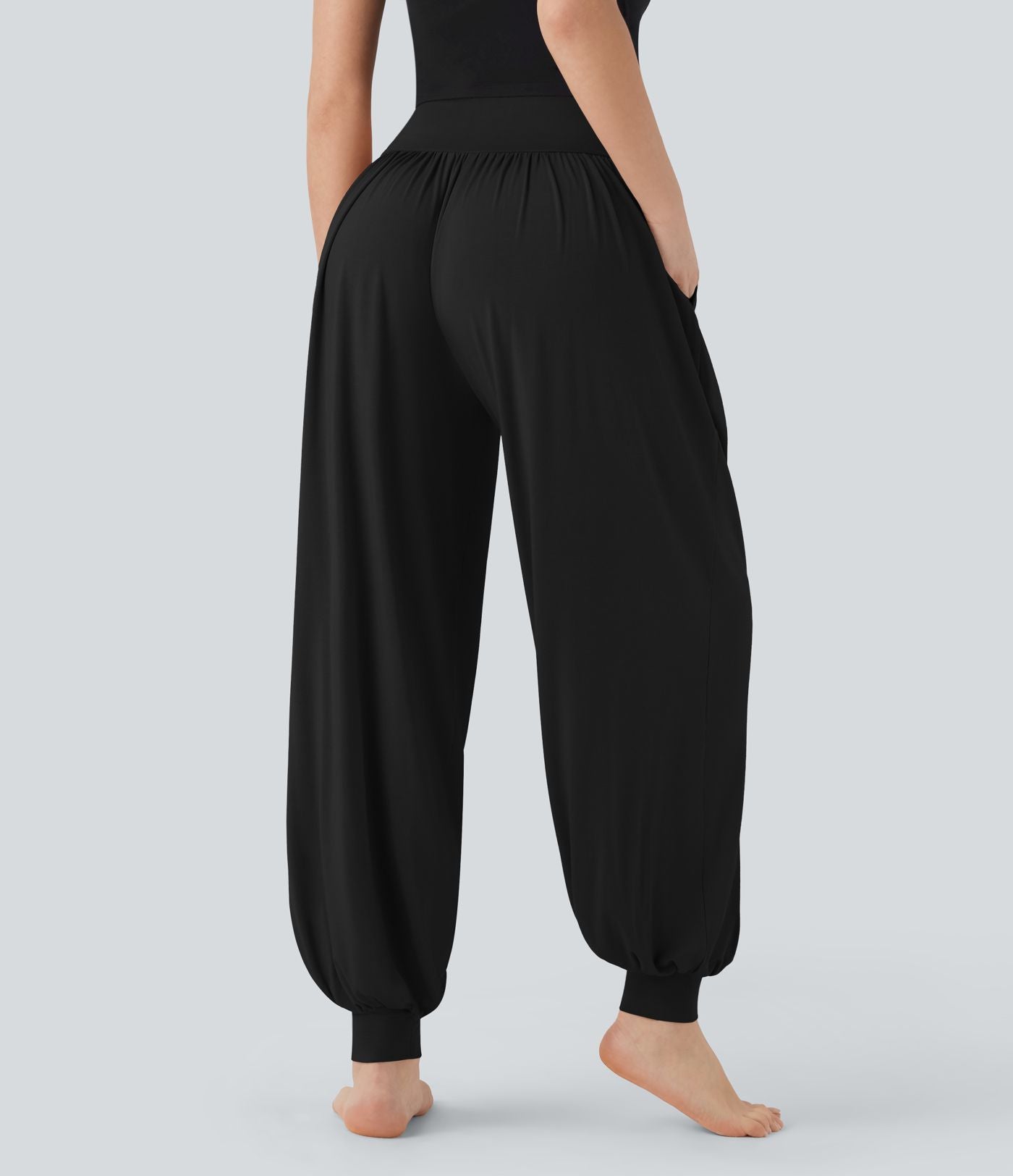 Legging d'entraînement gainant taille haute avec poches Halara UltraSculpt™
