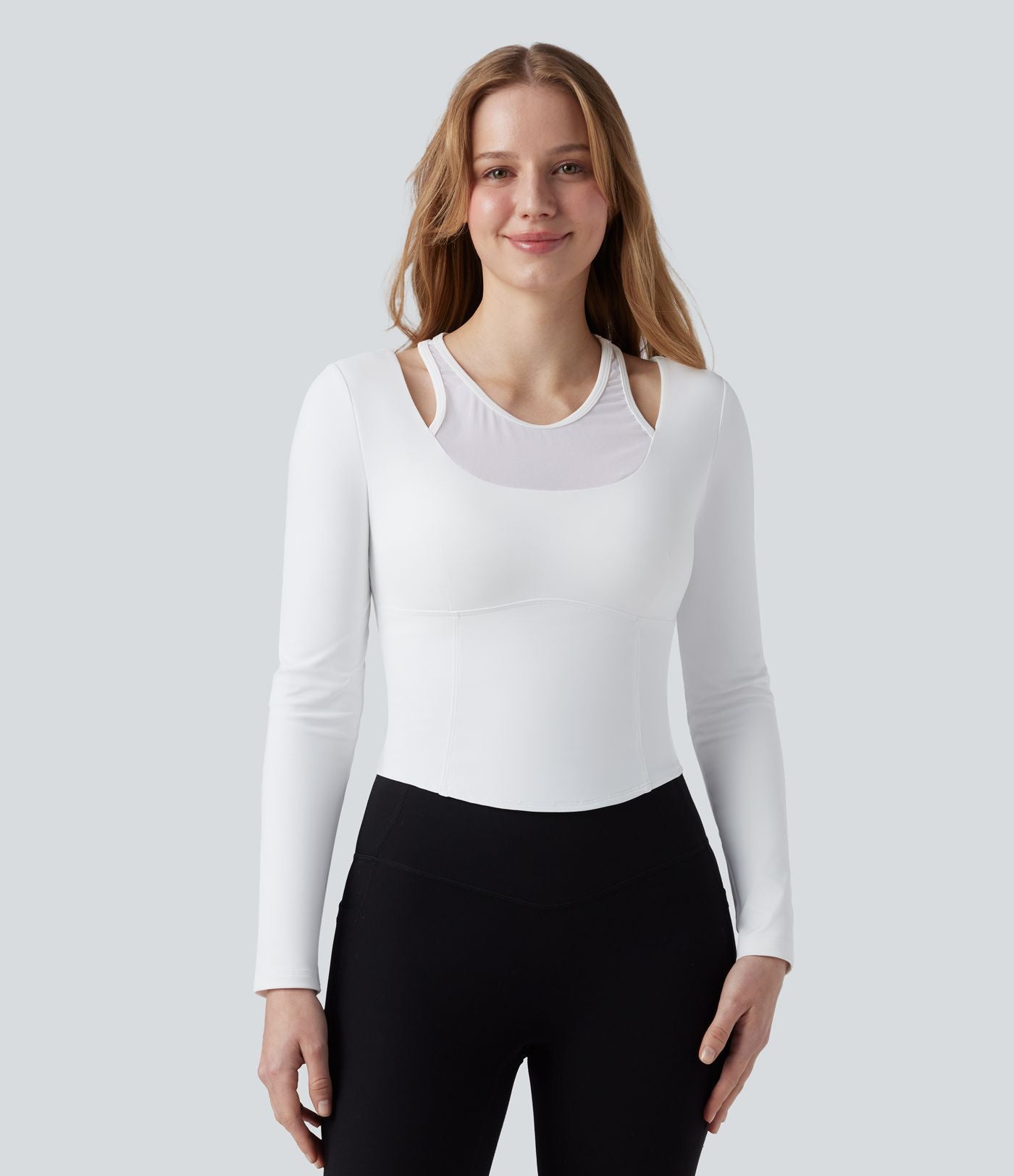 Haut de sport de yoga SoftlyZero™ Plush effet push-up mesh contrastant manches longues