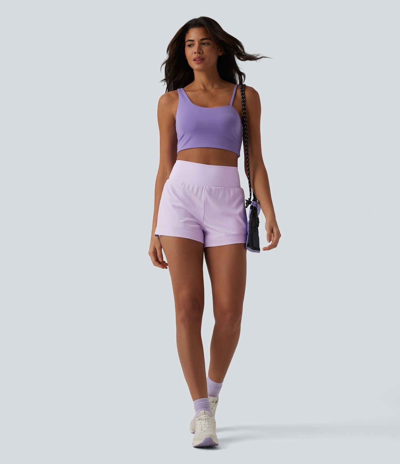 Breezeful™ Short de sport séchage rapide taille haute 7,5 cm avec poches