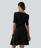 Robe mini casual évasée col V manches courtes en maille côtelée