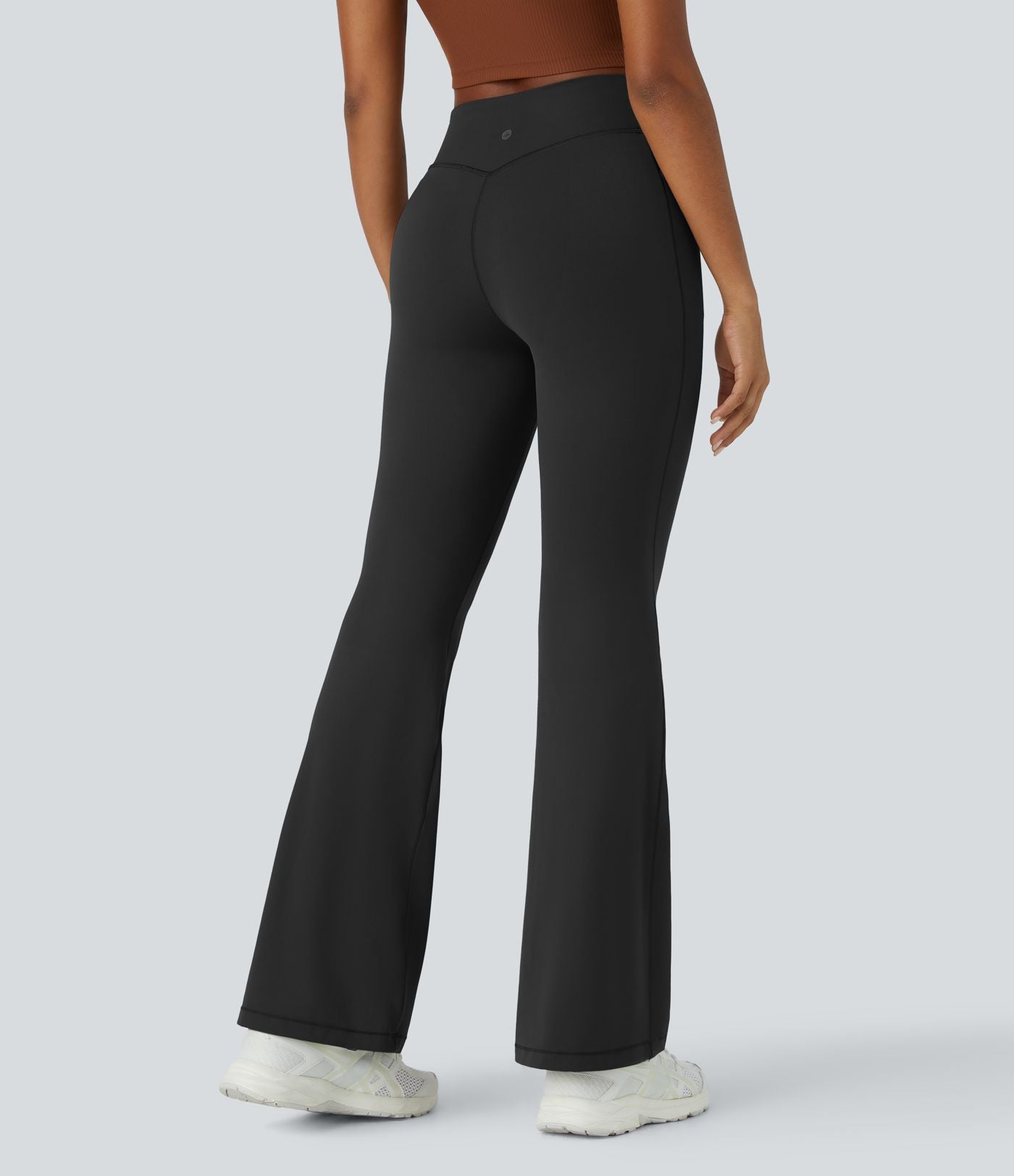 Pantalon évasé pleine longueur de course gainant taille mi-haute avec poches Halara UltraSculpt™