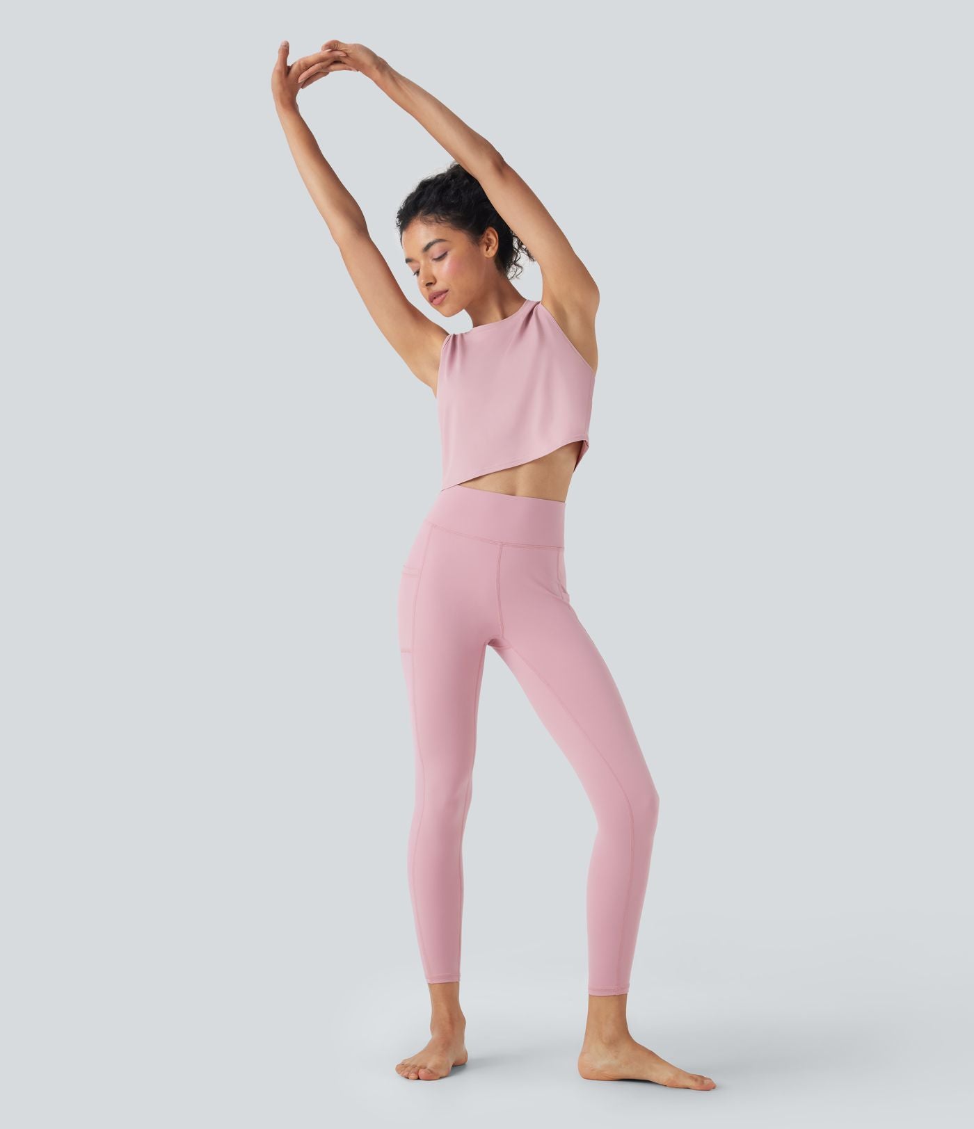 Débardeur Court de Yoga Uni à Ourlet Croisé avec Découpes