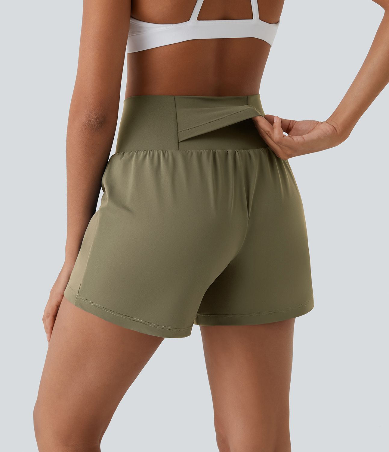 Short yoga 2-en-1 SoftlyZero™ Airy effet frais InstantCool taille très haute 12,5 cm avec poches, longueur allongée