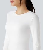 T-shirt court slim col rond manches longues