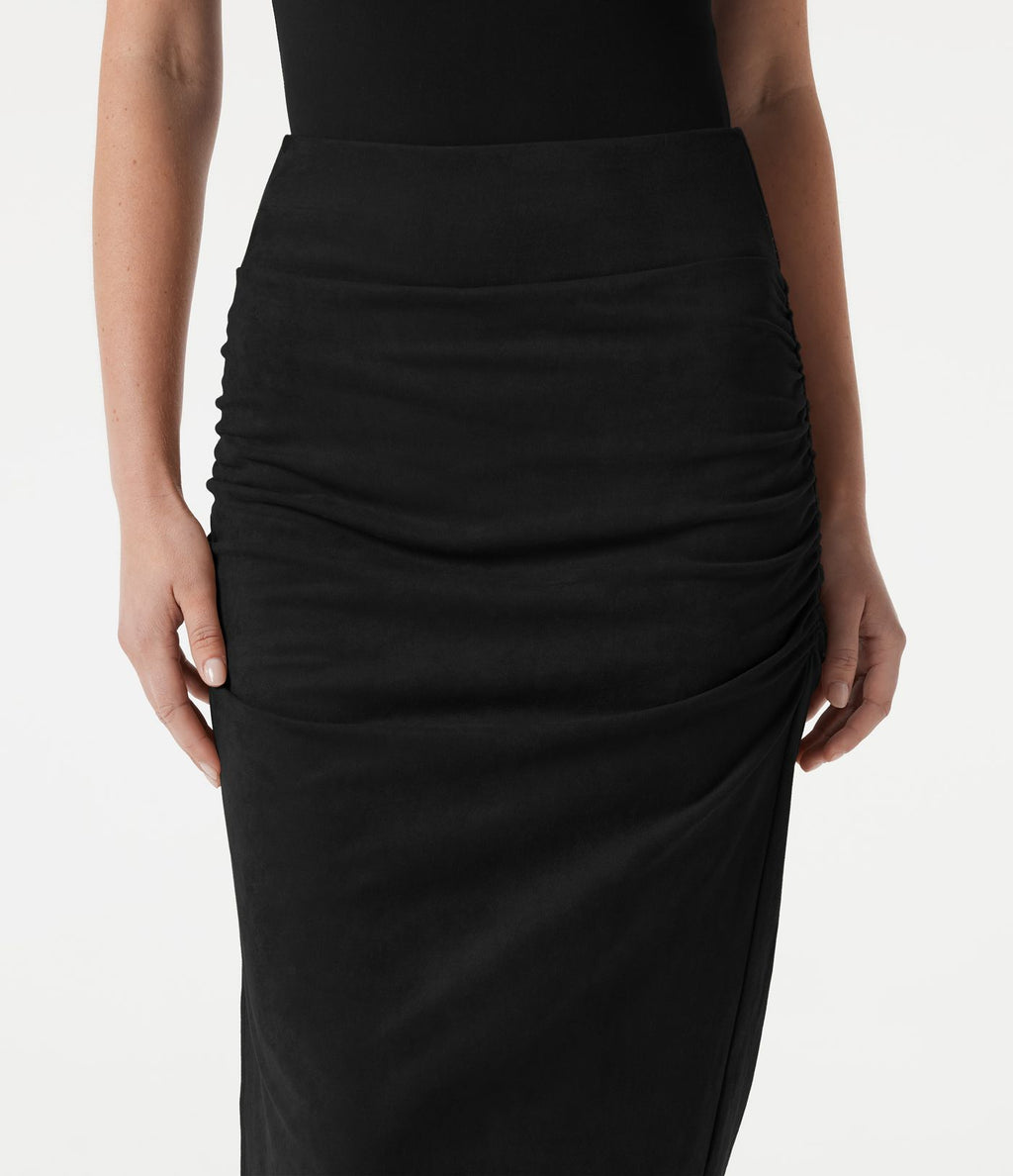 Jupe-short midi moulante taille haute effet ventre plat en suédine froncée