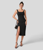 Robe corset midi moulante ruchée à encolure carrée, dos nu, brassière intégrée