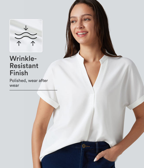 Blouse habillée en mousseline col V à manches courtes, ourlet arrondi et tissu infroissable