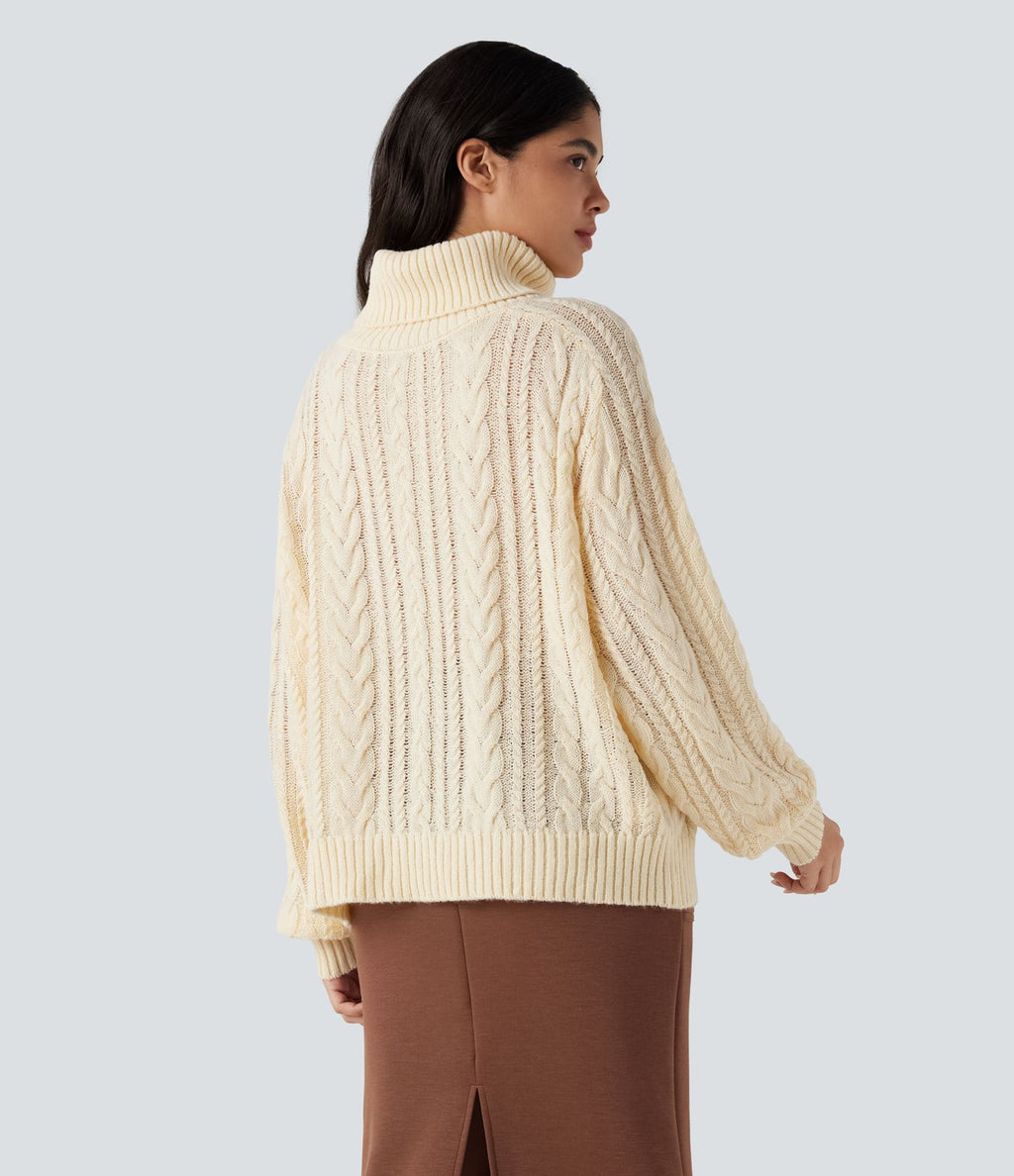 Pull col montant torsadé manches longues