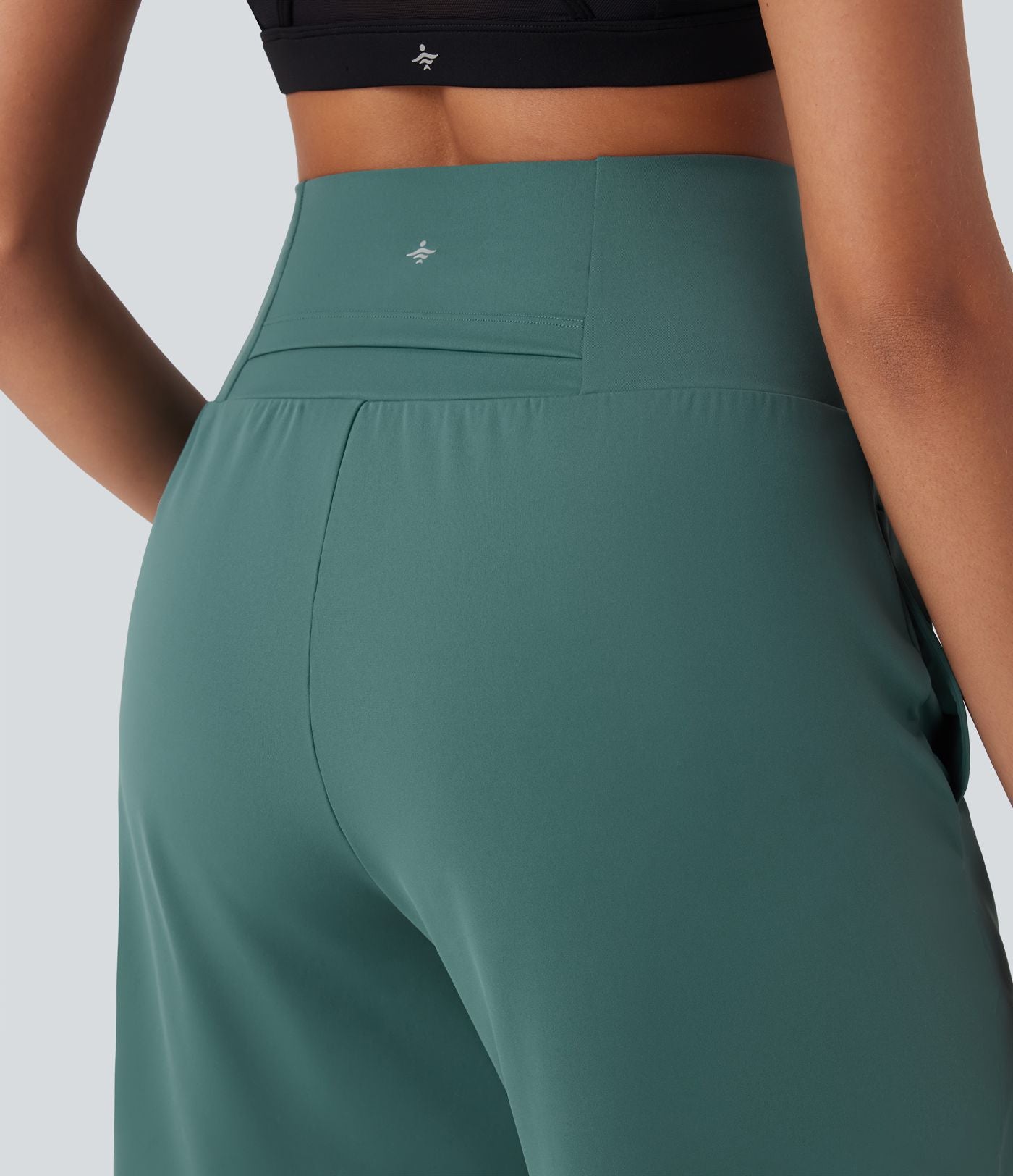 Bermuda SoftlyZero™ Airy de yoga taille haute avec poches multiples et effet frais InstantCool