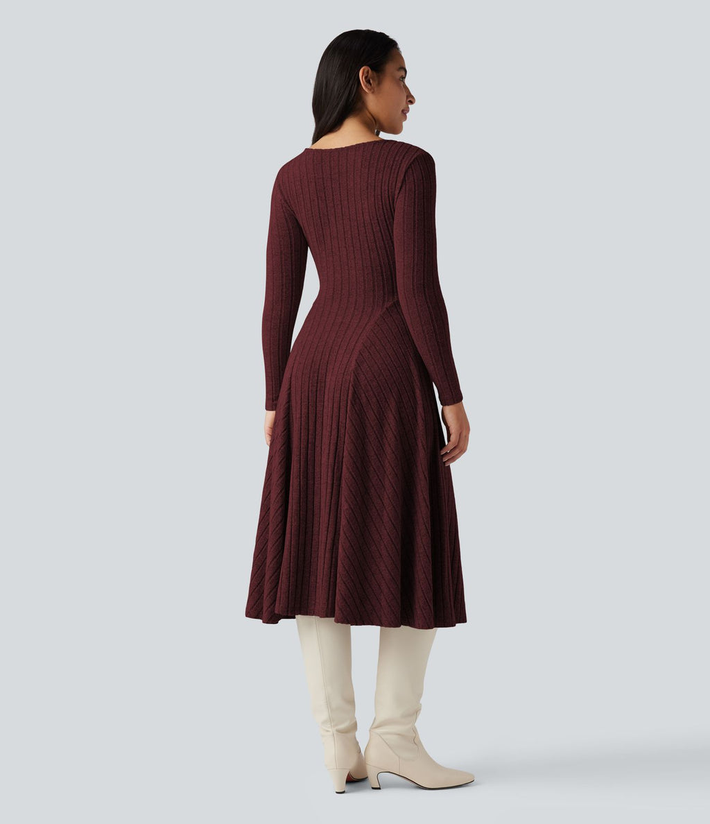 Robe mi-longue évasée maille côtelée à décolleté en V et manches longues