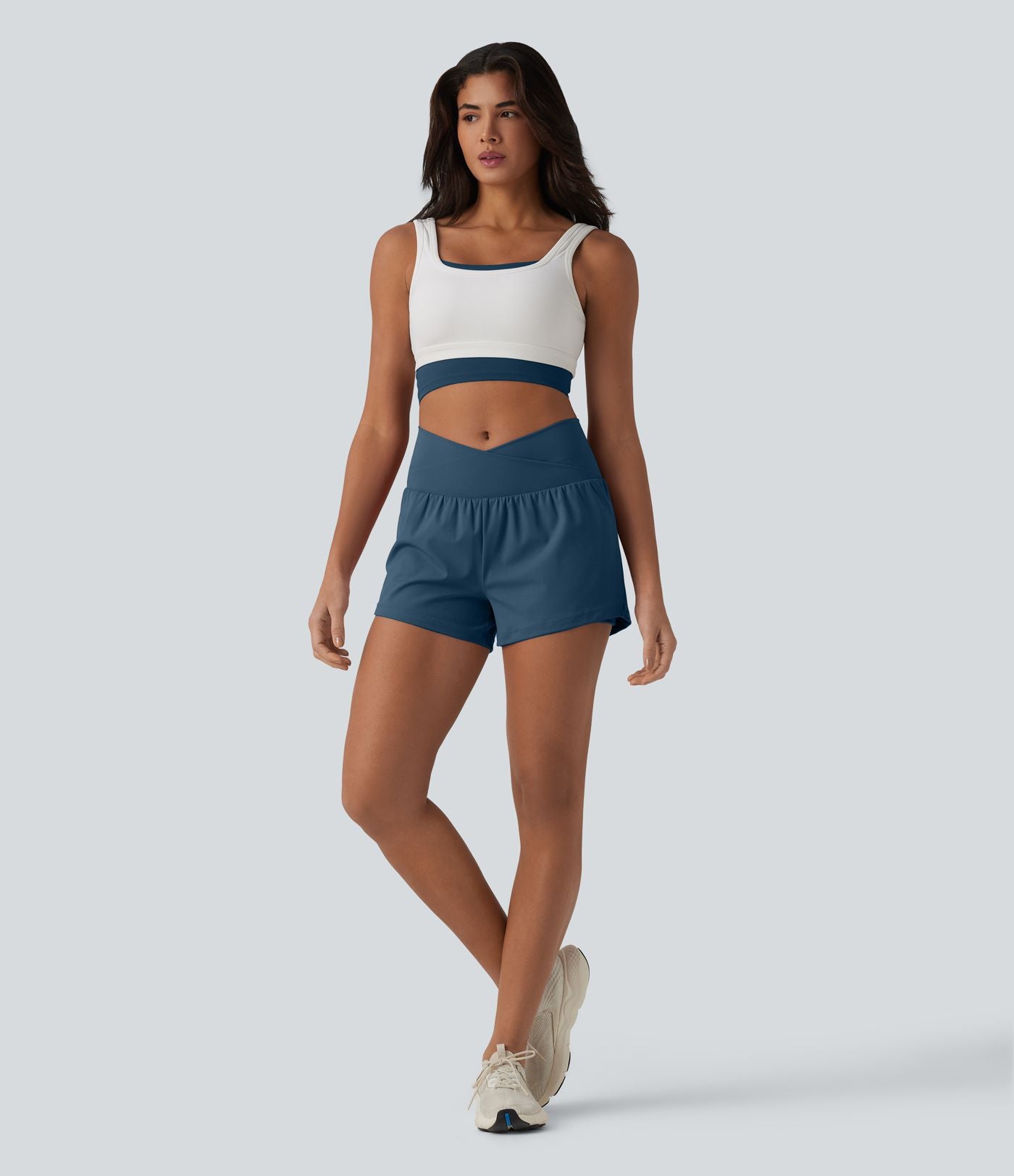 Short de yoga 2-en-1 SoftlyZero™ Airy croisé taille haute 7,5 cm effet frais InstantCool avec poches