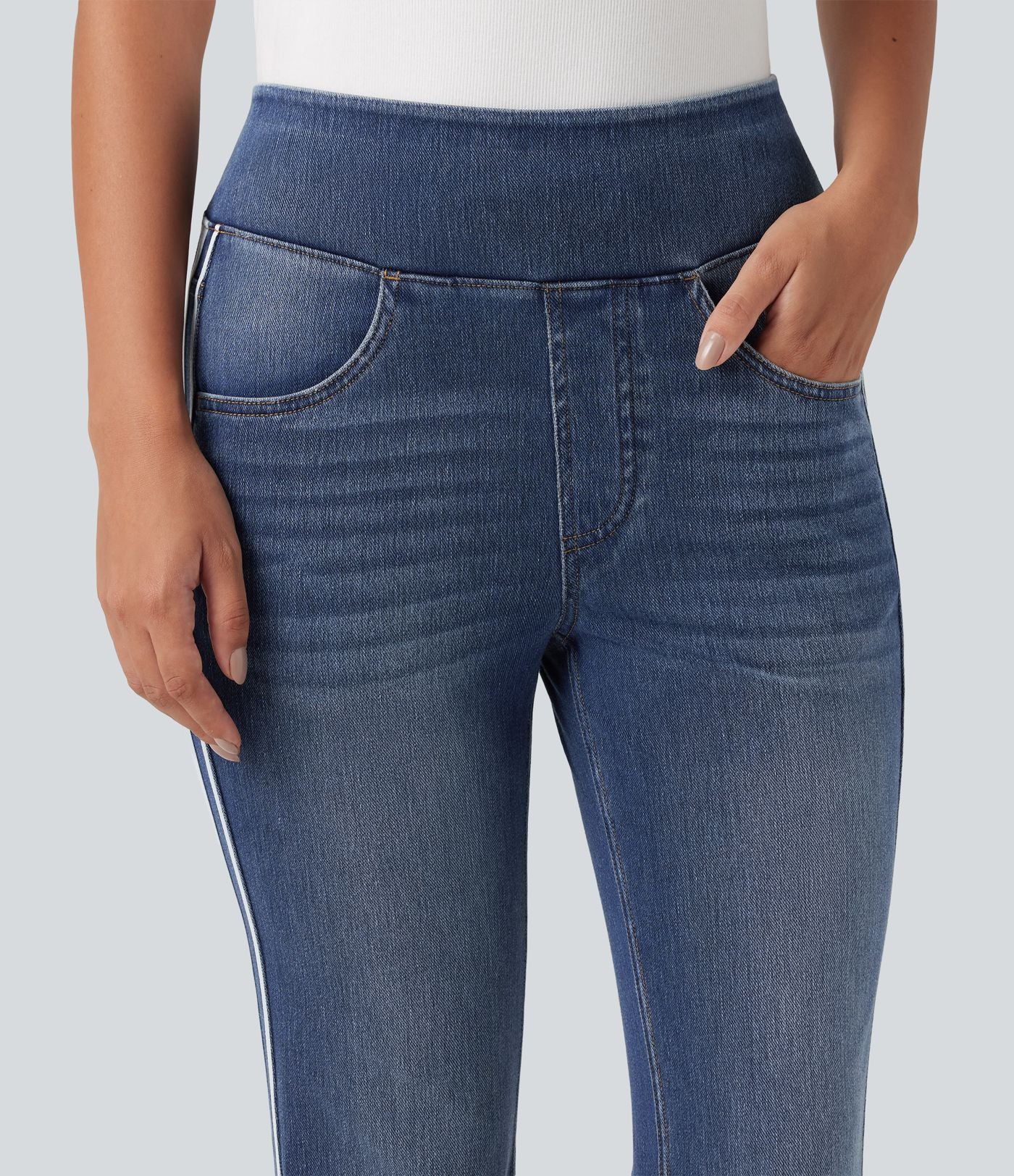 Jean flare Halara Flex™ taille haute délavé à rayures avec poches