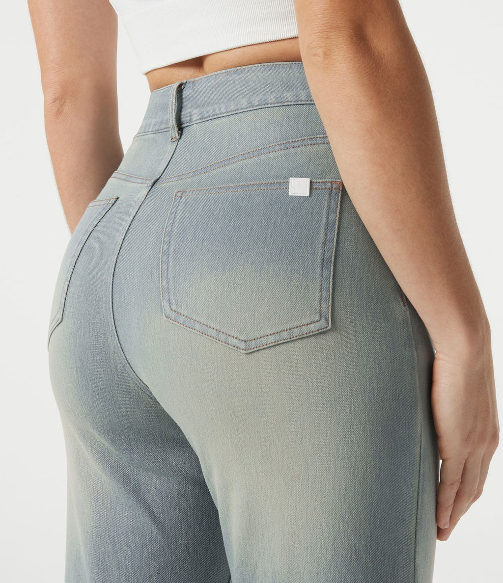 Jean droit Halara Flex™ à taille haute, poches multiples, effet délavé et tissu extensible