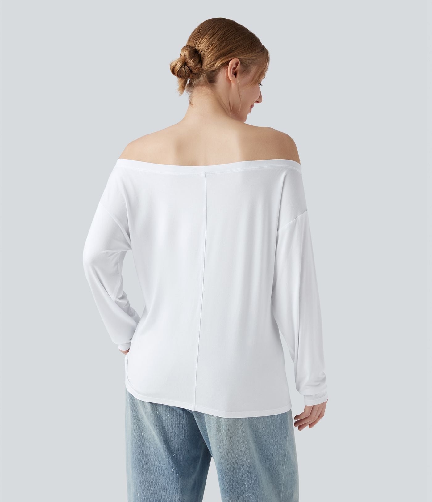 T-shirt épaules dénudées à manches longues