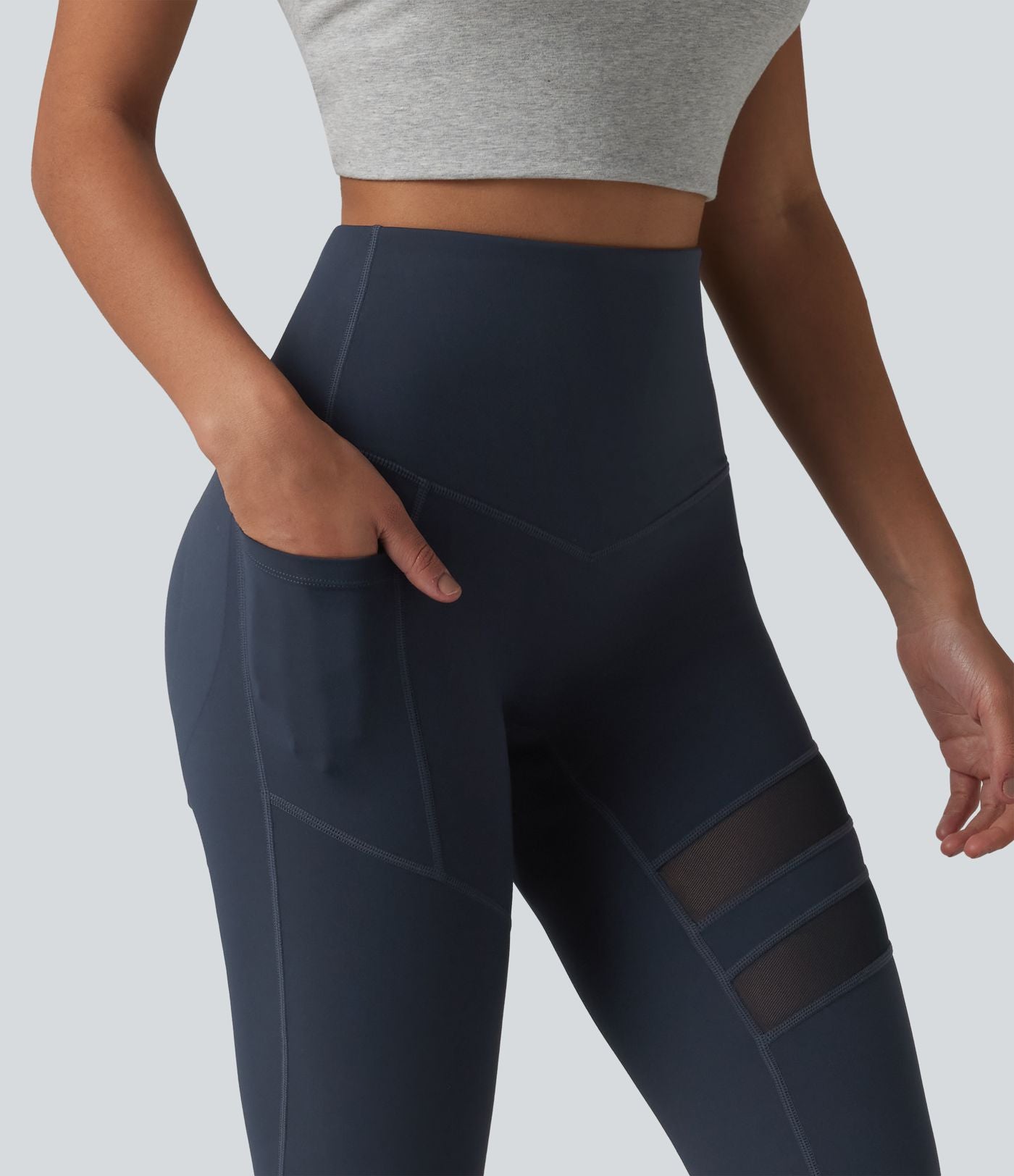 Legging décontracté DayStretch taille haute gainant et galbant les fesses, avec poche, empiècement en maille contrastée et coupe évasée