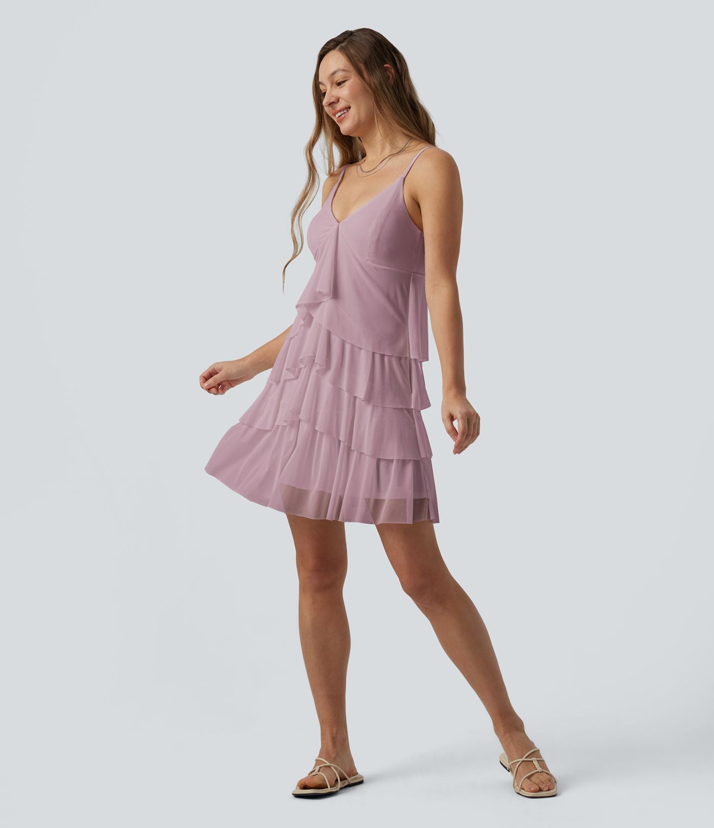 Robe nuisette courte décontractée à volants, dos nu croisé, empiècement en résille, brassière intégrée et poches