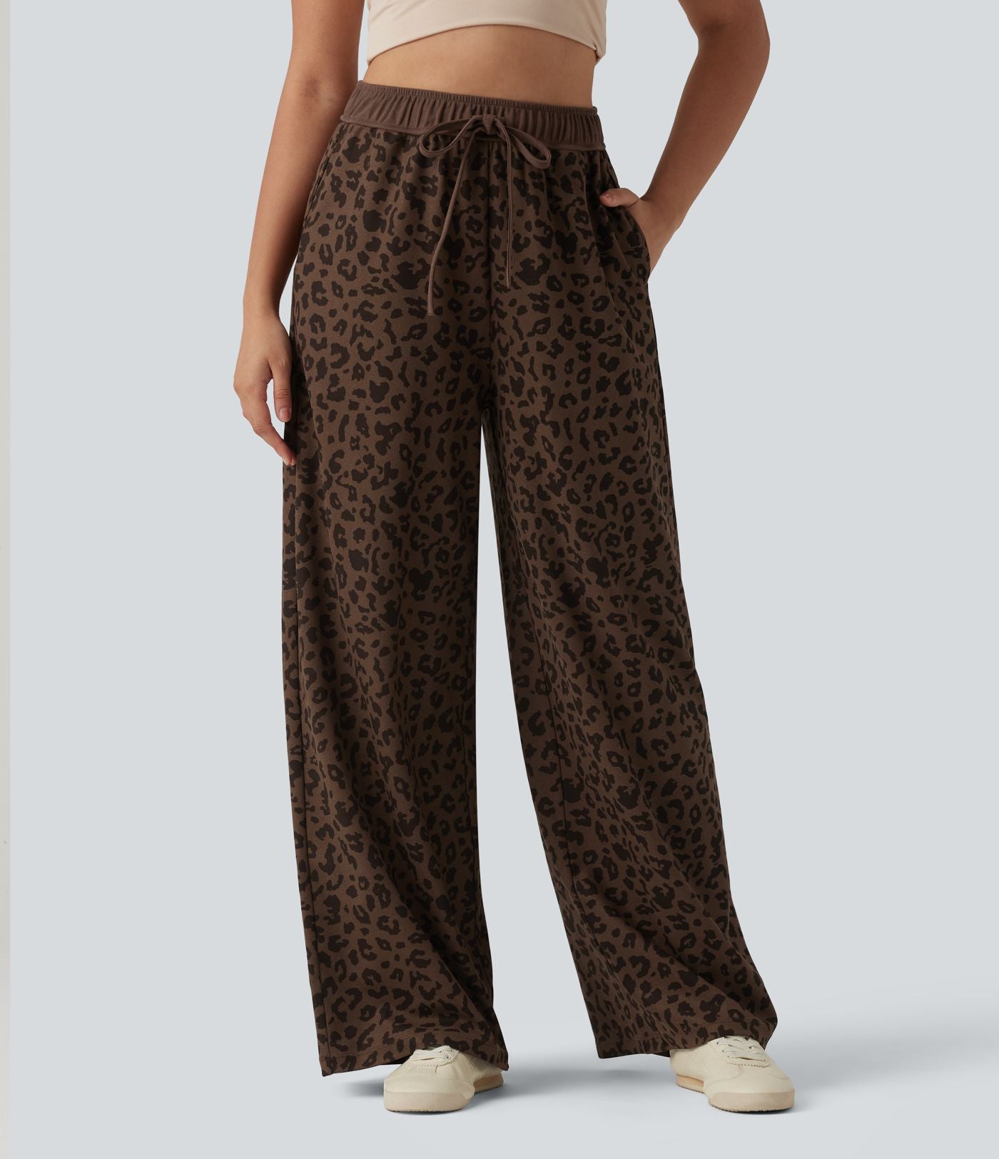 Pantalon casual large gaufré imprimé léopard taille haute avec cordon de serrage et poches