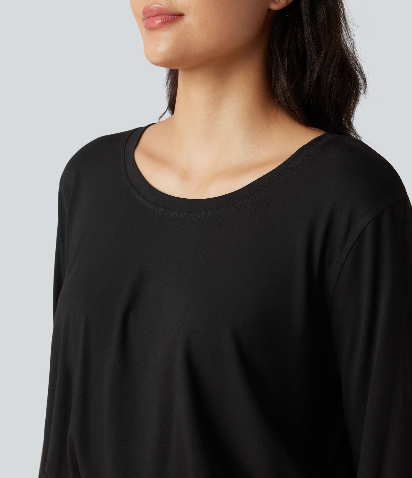 T-shirt col rond échancré manches longues