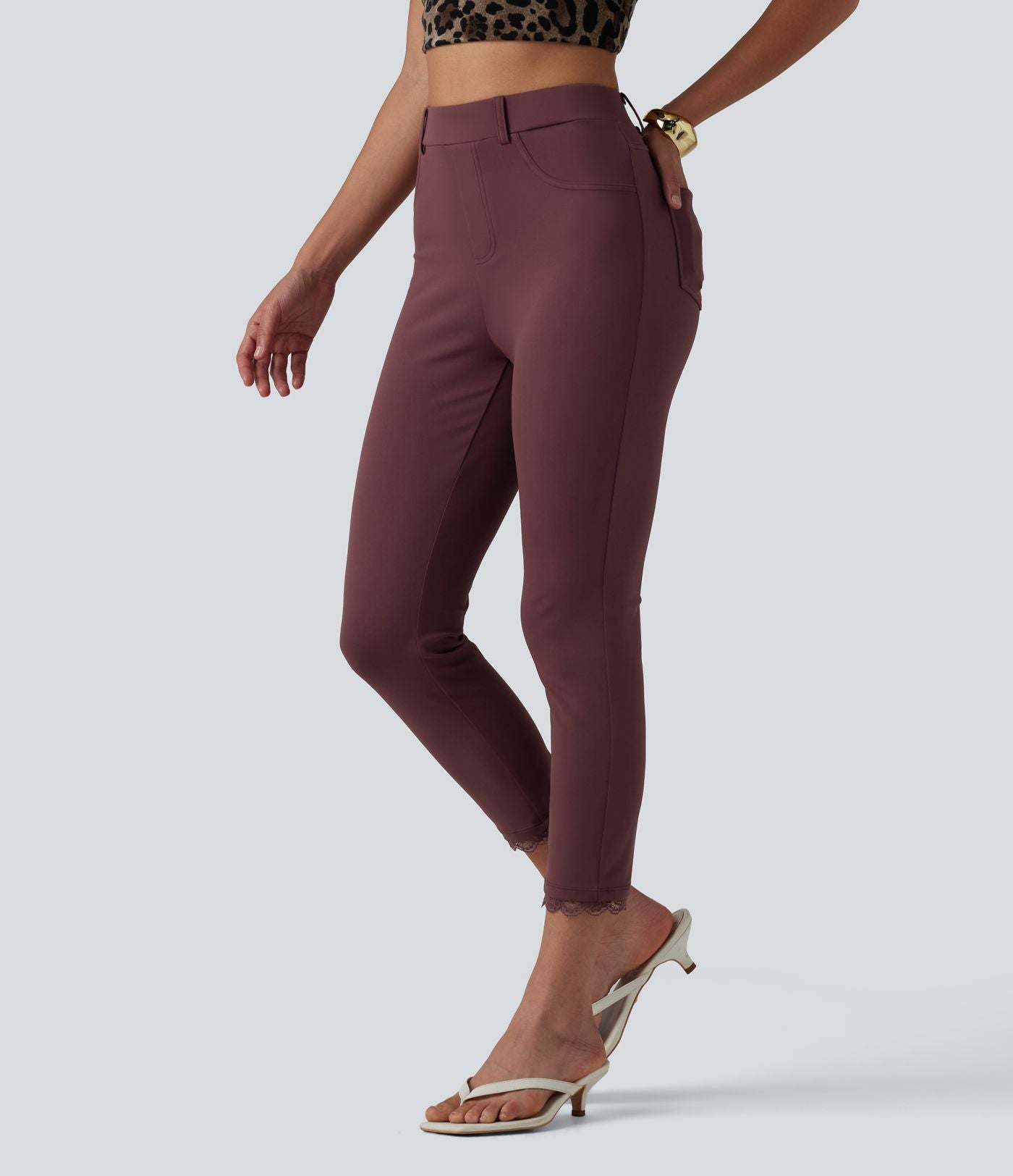 Leggings courts décontractés DayStretch taille haute en dentelle contrastée avec poches