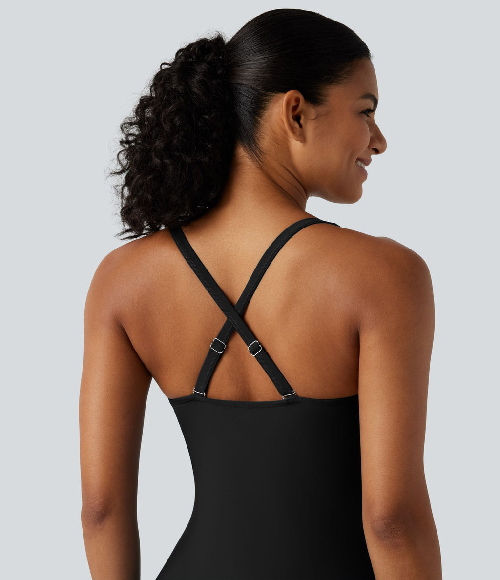 Robe de bain 2-en-1 push-up gainante à encolure Queen Anne avec bretelles ajustables, design torsadé, fronces, ourlet fendu, brassière intégrée et poches