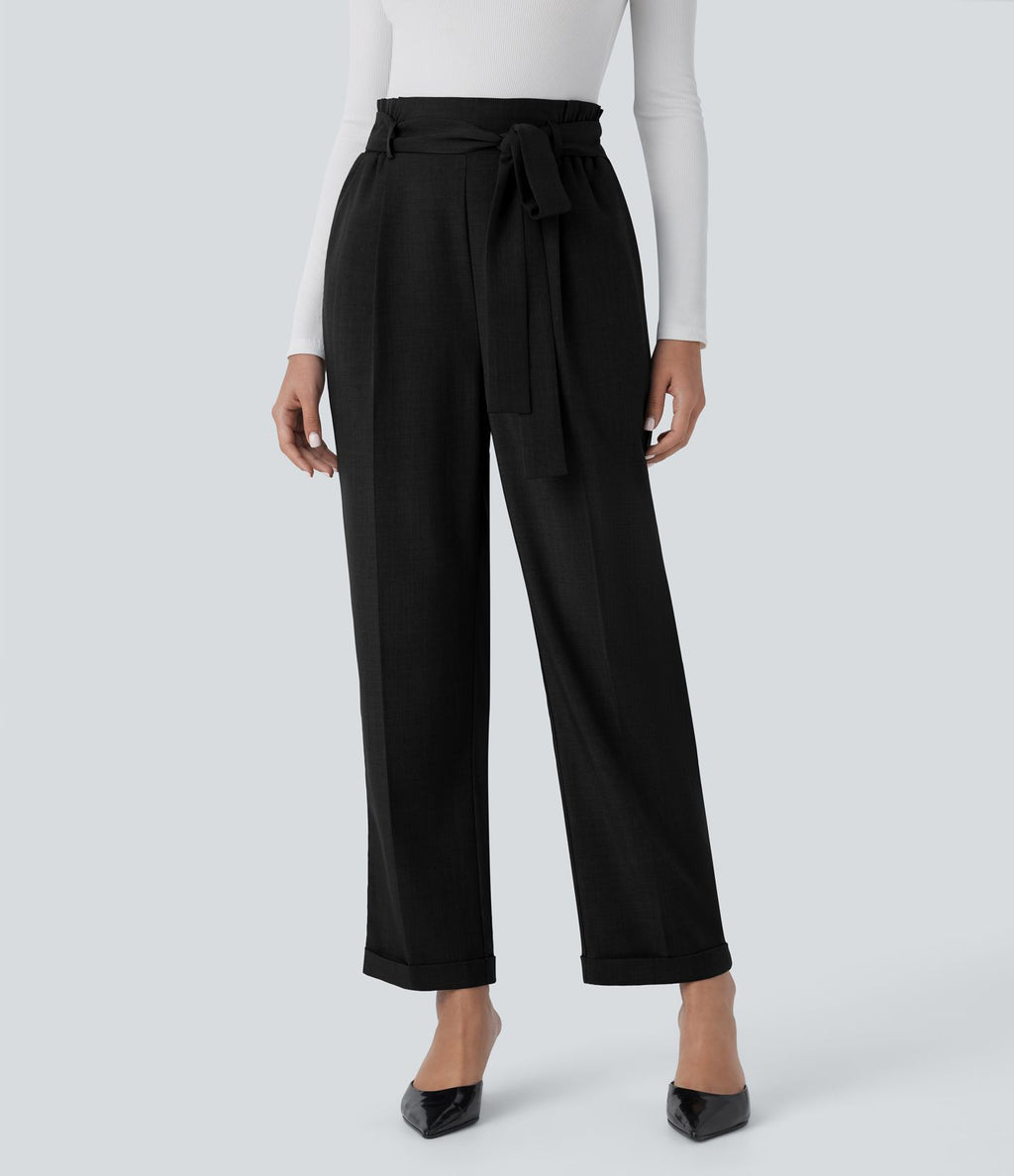 Pantalon Tailleur à taille haute, ceinture, poches latérales et jambes droites
