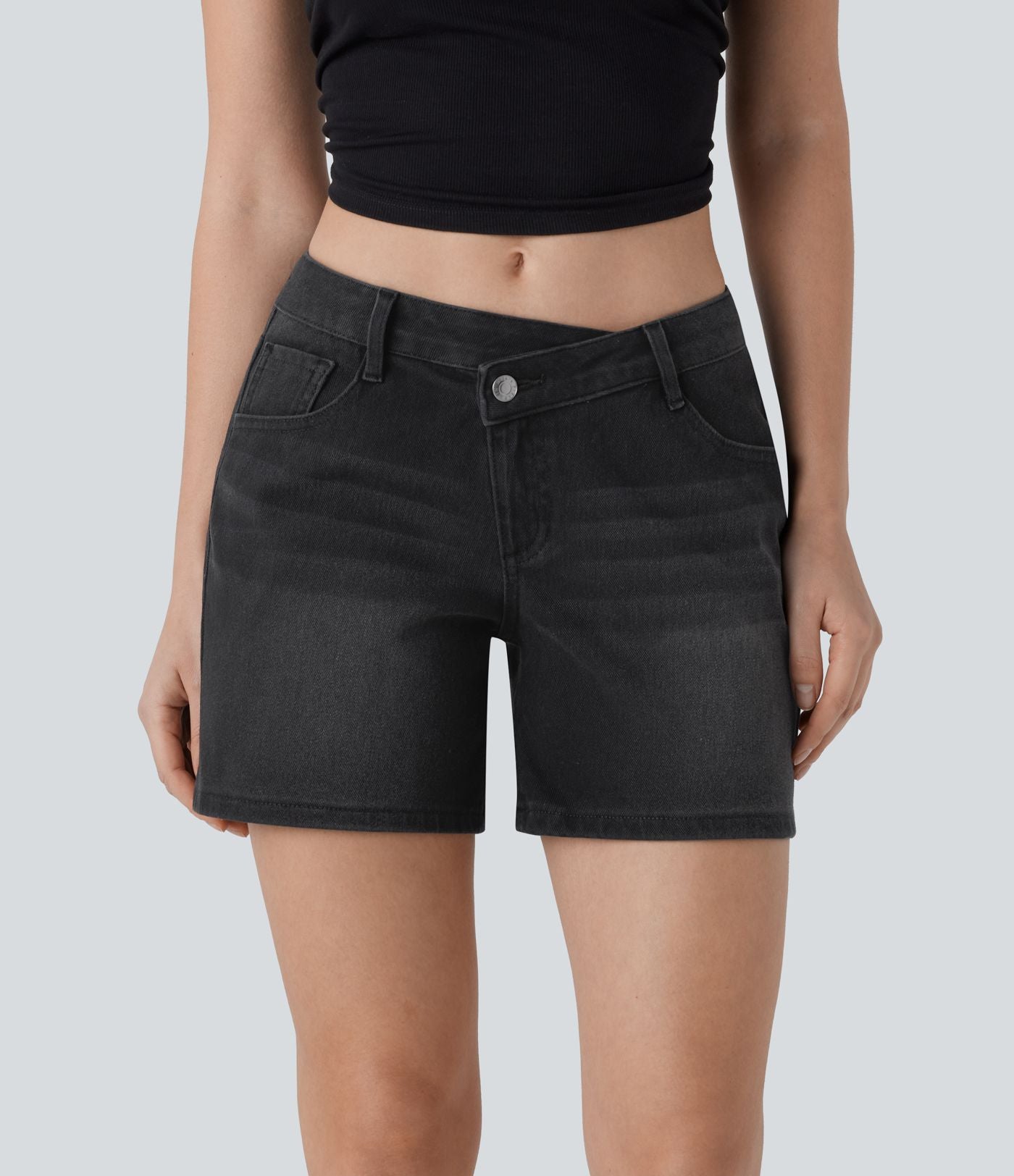 Short asymétrique en jean délavé Halara Flex™ taille basse à poches multiples