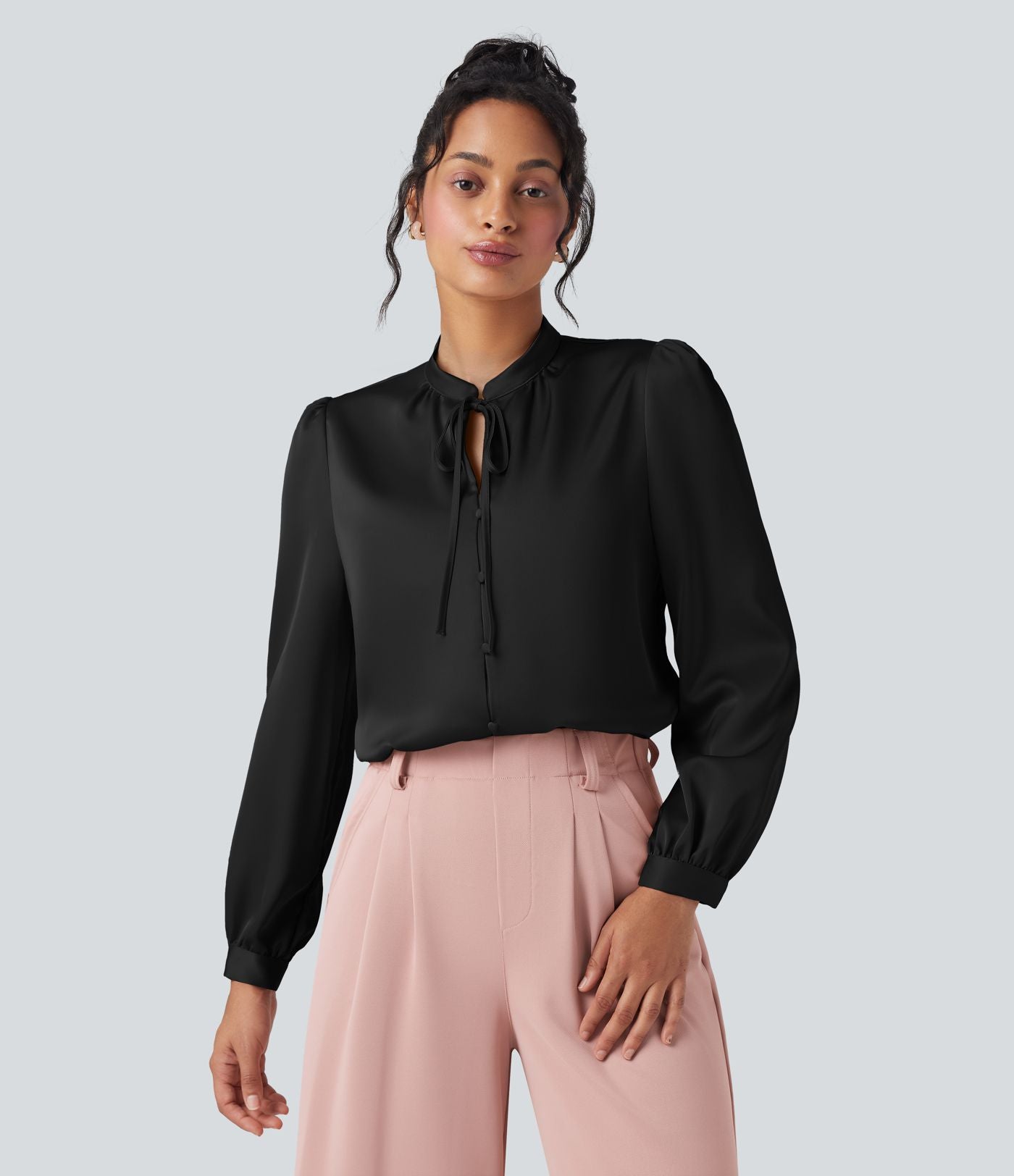 Chemise de travail manches longues nouée devant