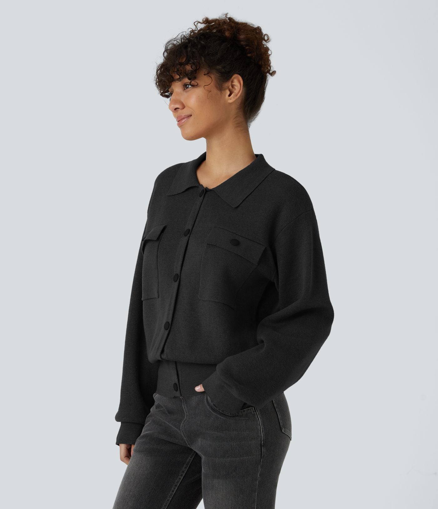 Pull décontracté à col chemise avec poches poitrine boutonnées