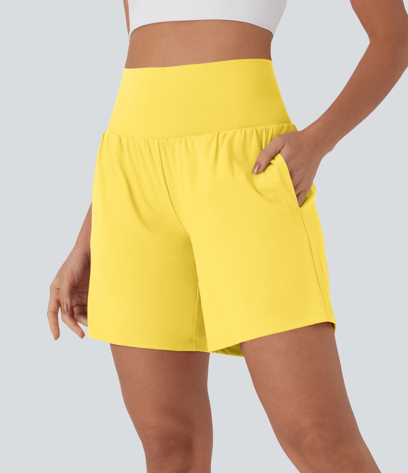 Short de yoga SoftlyZero™ Airy 2-en-1 taille très haute avec poches et effet frais InstantCool 17,5 cm