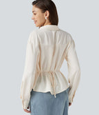 Chemise esprit bureau défroissage facile, col V, dentelle contrastée, manches longues, lien au dos et détail torsadé