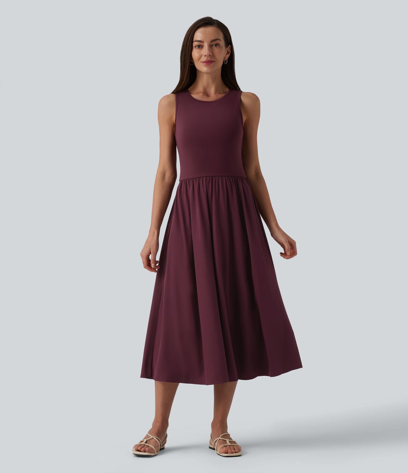 Robe mi-longue décontractée col rond sans manches découpes