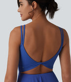 Robe de tennis courte 2-en-1 à bretelles SoftlyZero™ dos nu avec mesh contrasté, brassière intégrée et poches – Édition Easy Peasy – UPF 50+