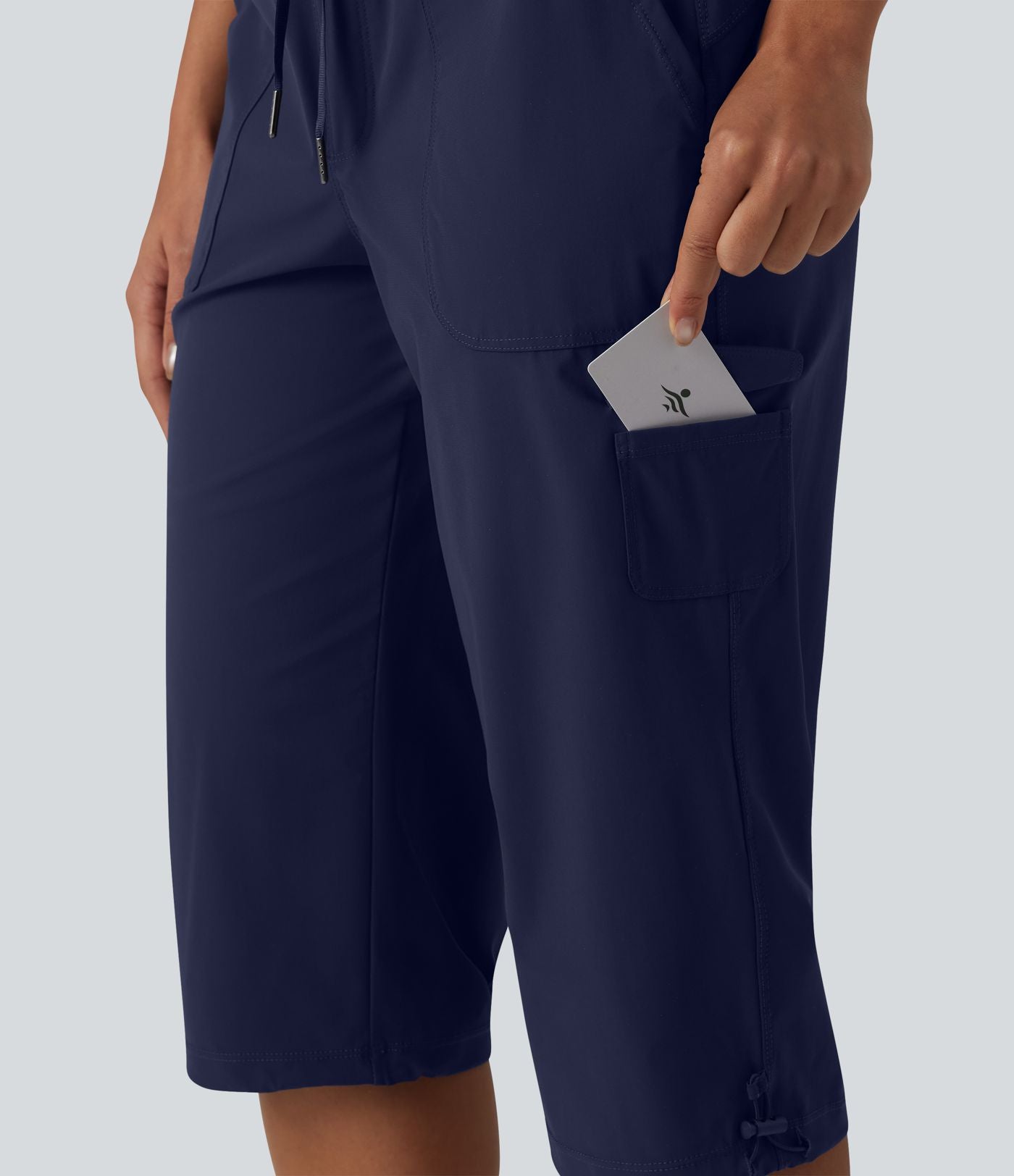 Pantalon décontracté corsaire droit taille mi-haute effet frais InstantCool à séchage rapide, cordon de serrage et poches, protection solaire UPF40+